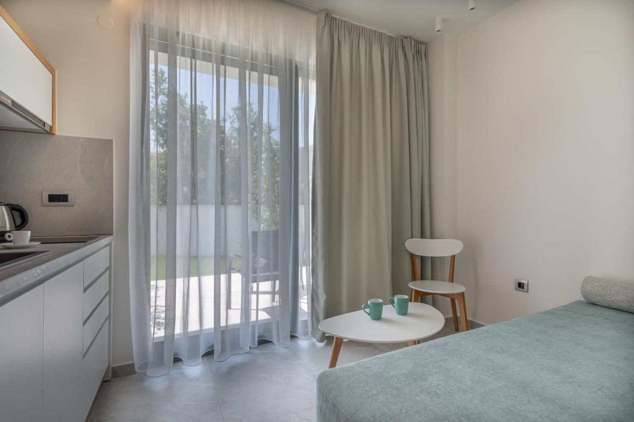 Mera Apartments Stavros  Extérieur photo